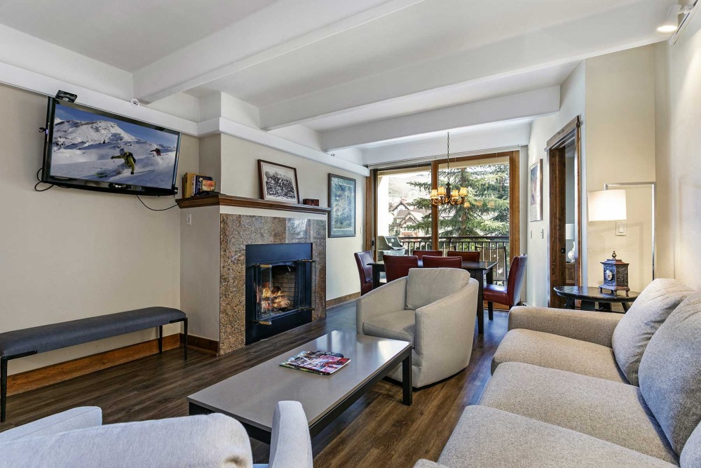 living and dining area of Antlers at Vail condo 401