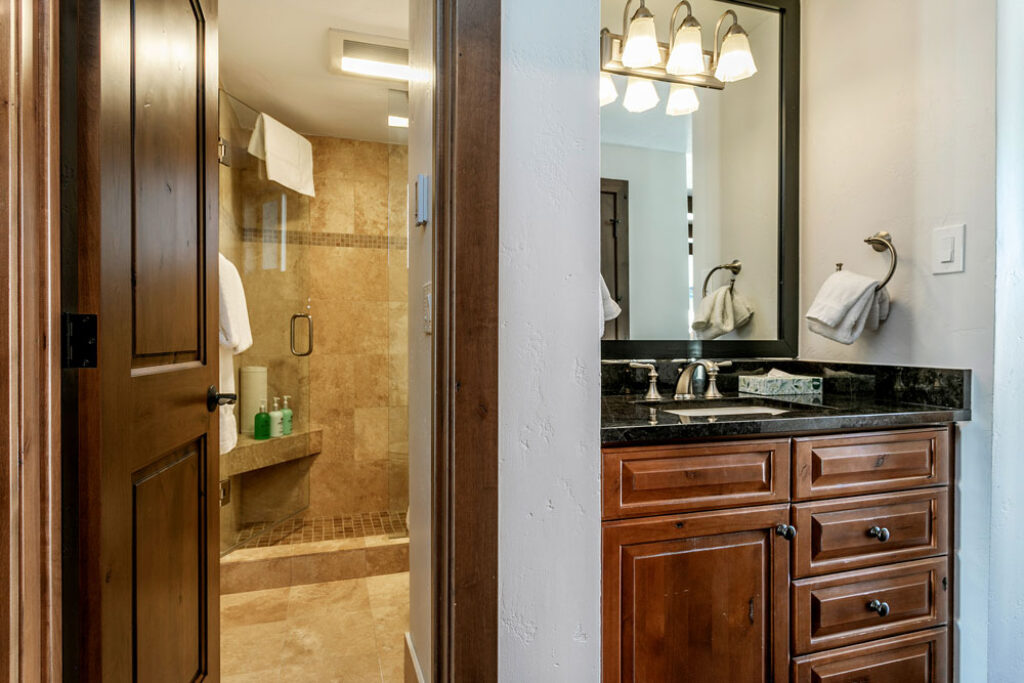 Bathroom and vanity of Antlers at Vail condo 403