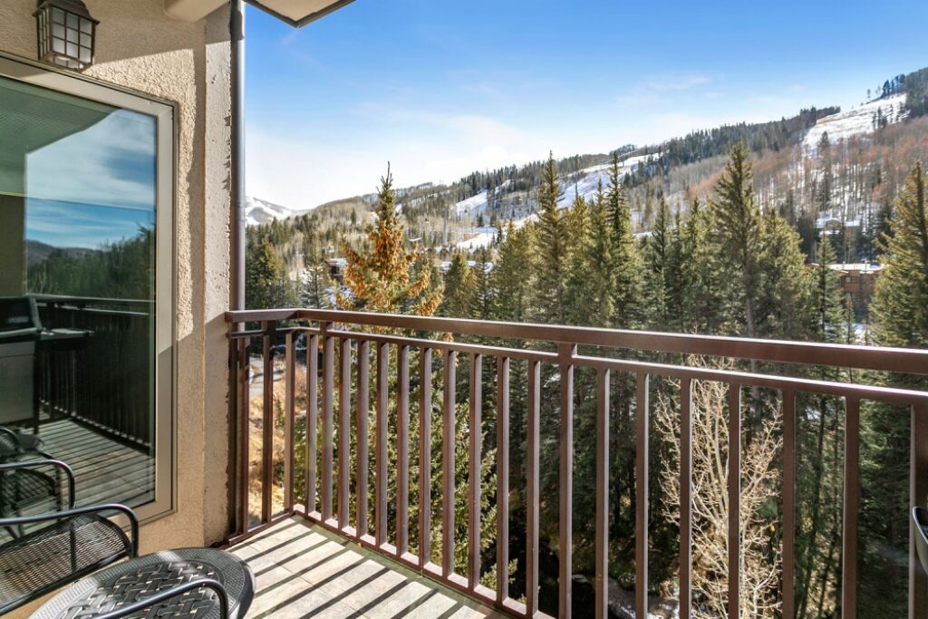Balcony of Antlers at Vail condo #504 with views of the ski slope