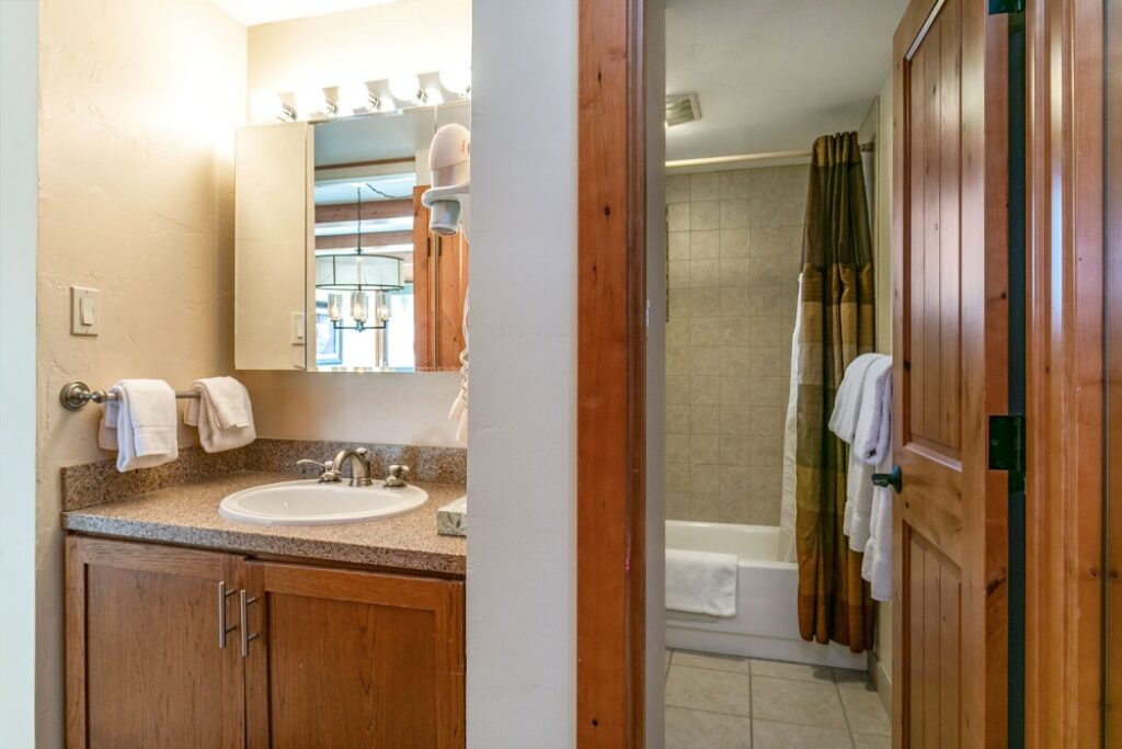 Vanity and bathroom of Antlers at Vail condo #504