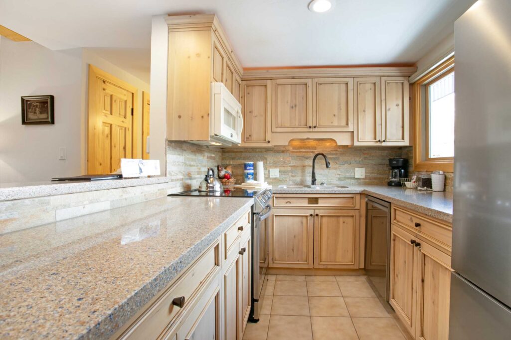 Full kitchen of Antlers at Vail condo 605