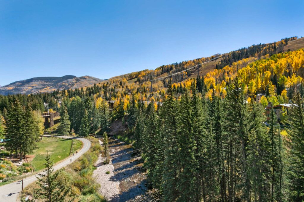 fall mountain view from antlers at vail condo 705