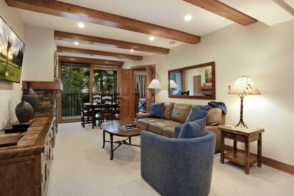 Living room of Antlers at Vail condo 209