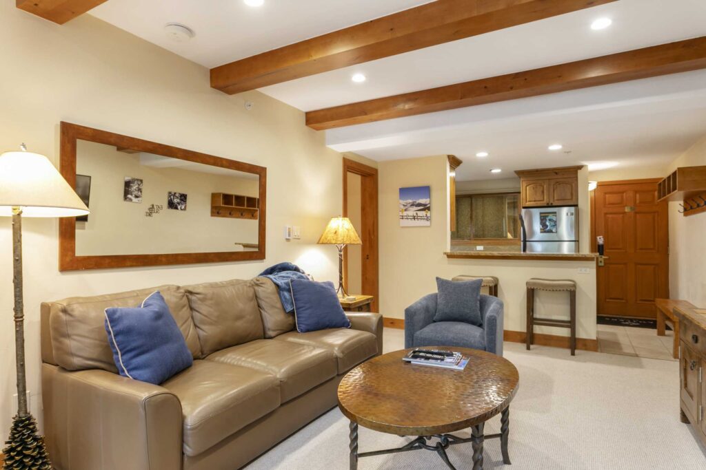 Living room of Antlers at Vail condo 209