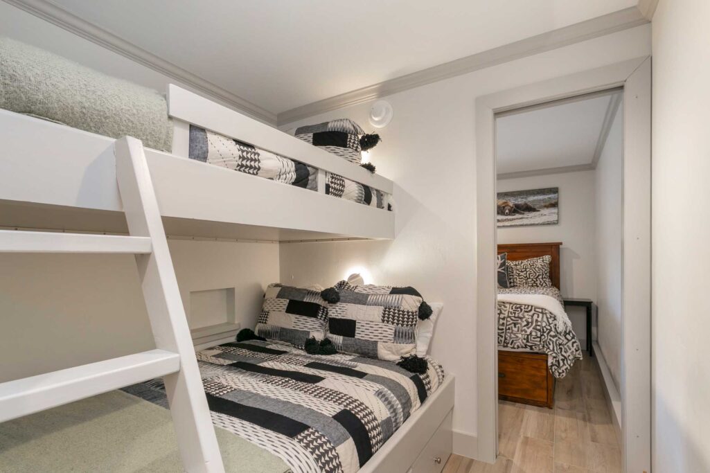 Bunk alcove of Antlers at Vail condo 303