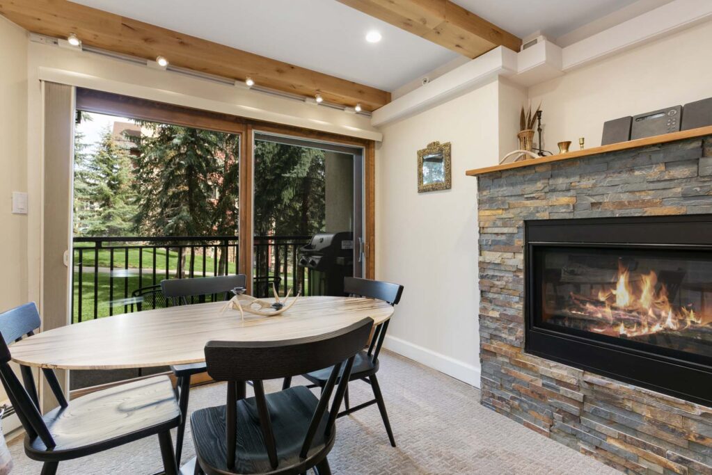 Living and dining area of Antlers at Vail condo 202
