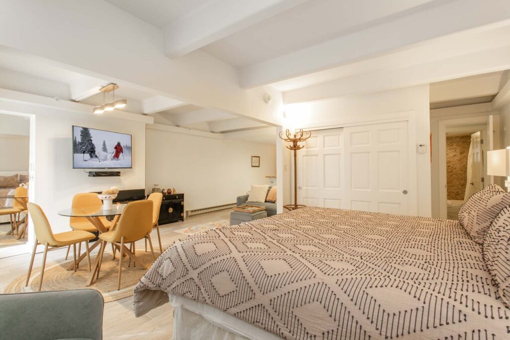 Bedroom of Antlers at Vail condo 310